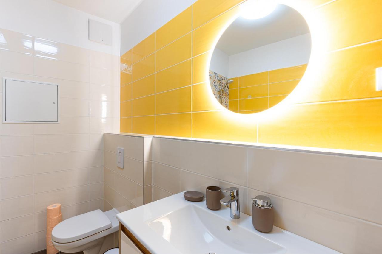 Modern & Newly Built Apartment With Private Garage Budapeşte Dış mekan fotoğraf
