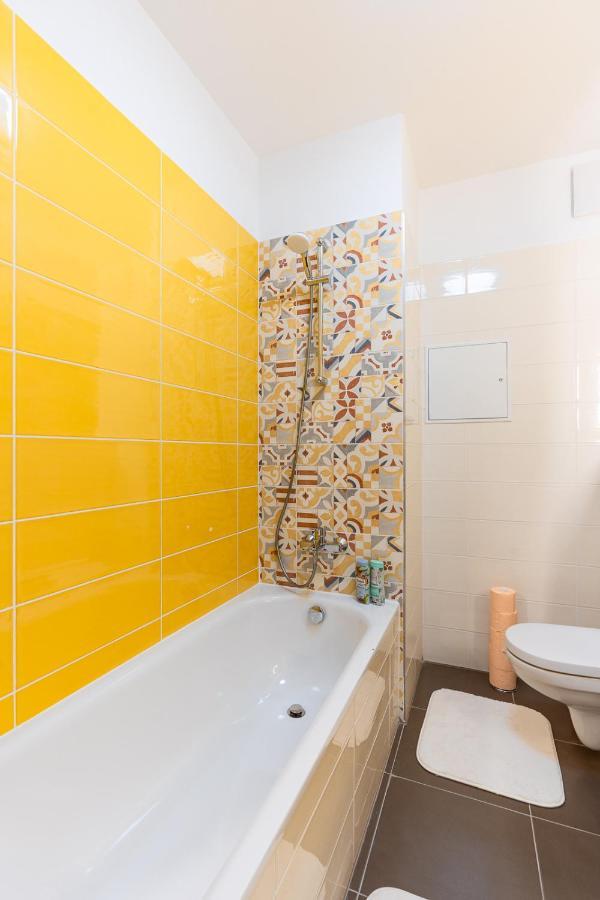 Modern & Newly Built Apartment With Private Garage Budapeşte Dış mekan fotoğraf
